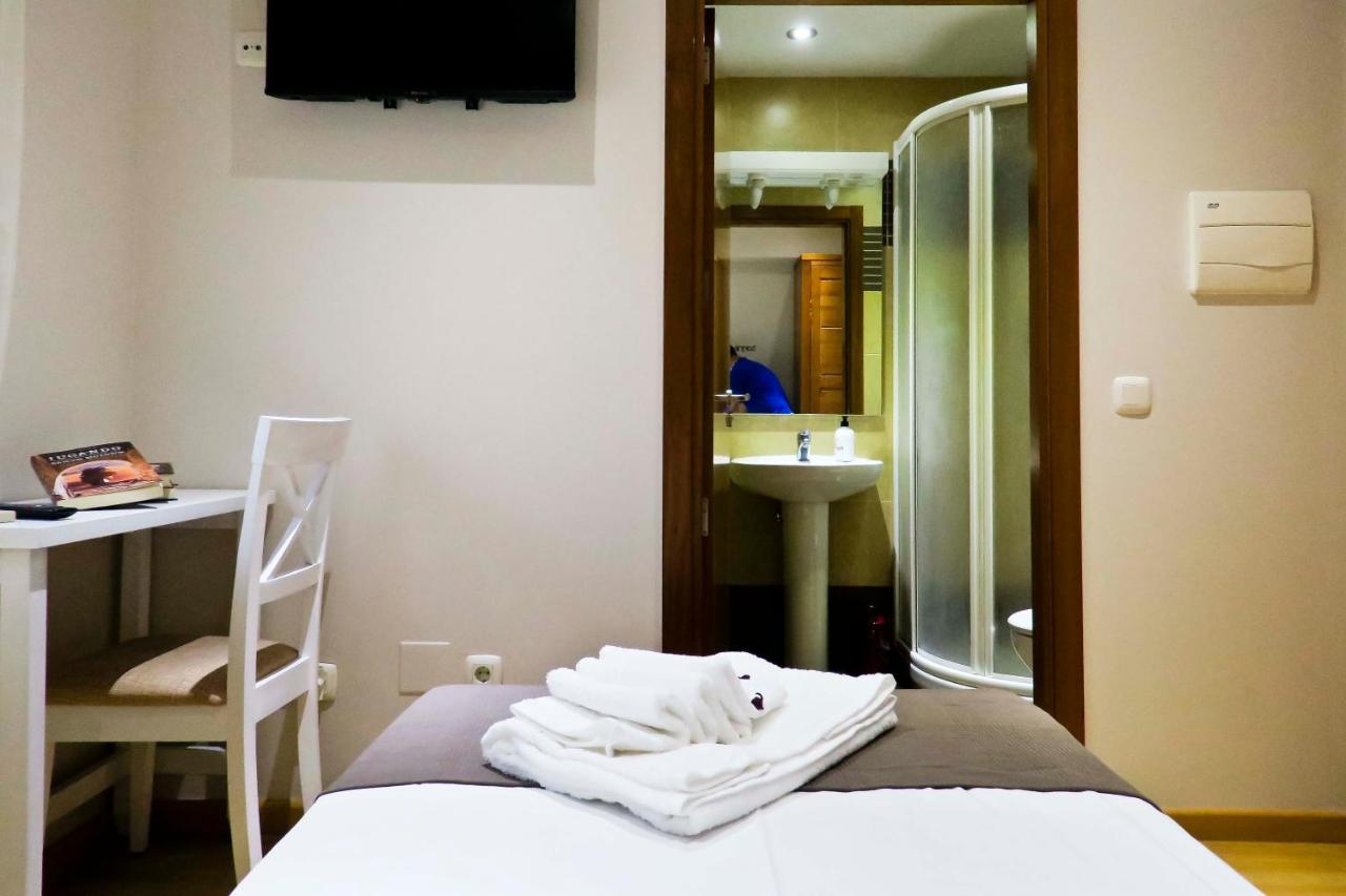 Habitaciones Albero Toro Luaran gambar