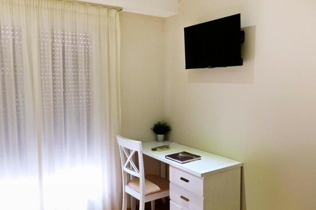 Habitaciones Albero Toro Luaran gambar
